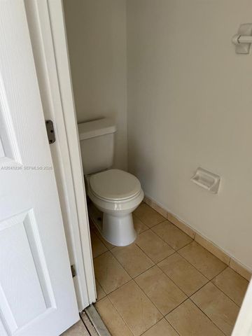 13567 SW 264th Ter -, Homestead, FL 33032