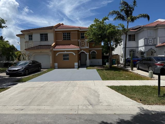 13567 SW 264th Ter -, Homestead, FL 33032
