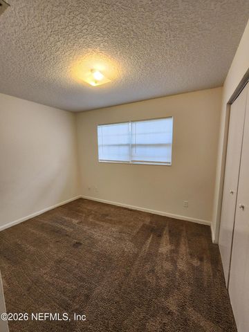 1721 HAWAII Drive E, Jacksonville, FL 32246