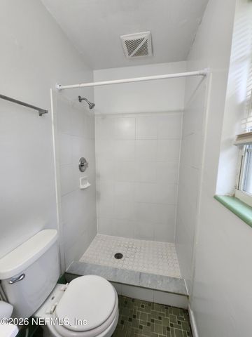 1721 HAWAII Drive E, Jacksonville, FL 32246