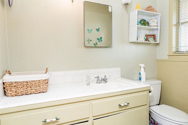 8608 Captain Scott Road, Brenham, TX 77833