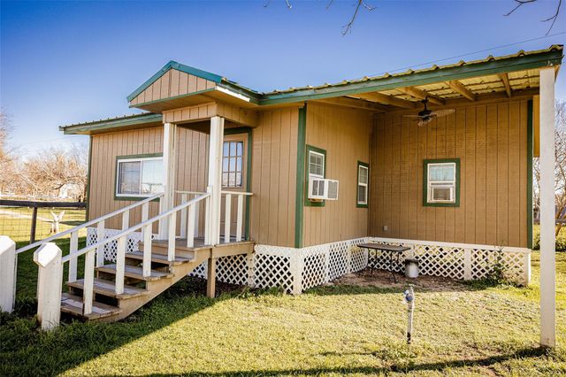 8608 Captain Scott Road, Brenham, TX 77833