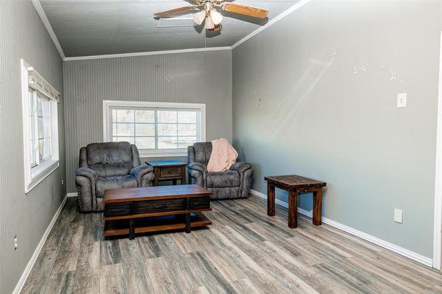 8608 Captain Scott Road, Brenham, TX 77833