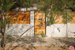 2144 Echo Park Avenue, Los Angeles, CA 90026
