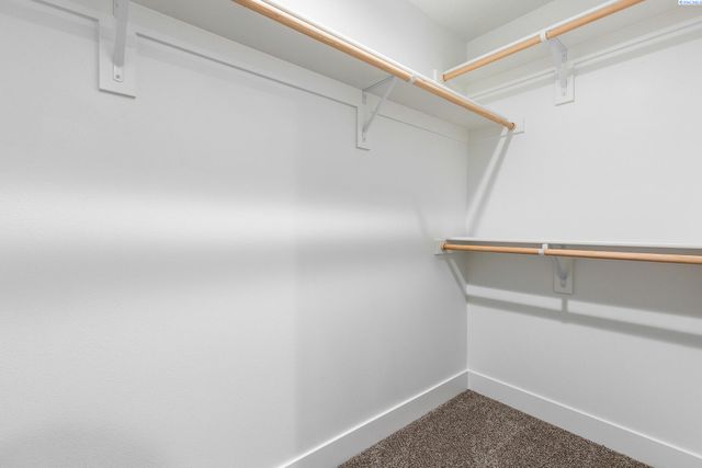 7472 Grapevine Ct, West Richland, WA 99353