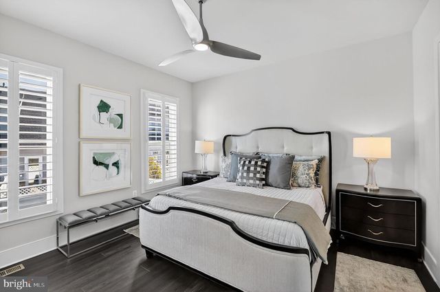 23731 SEPTEMBER SUN SQ, Ashburn, VA 20148