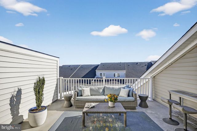 23731 SEPTEMBER SUN SQ, Ashburn, VA 20148