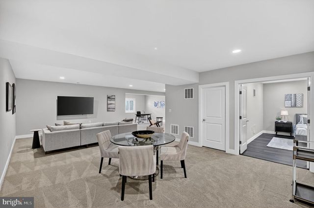 23731 SEPTEMBER SUN SQ, Ashburn, VA 20148