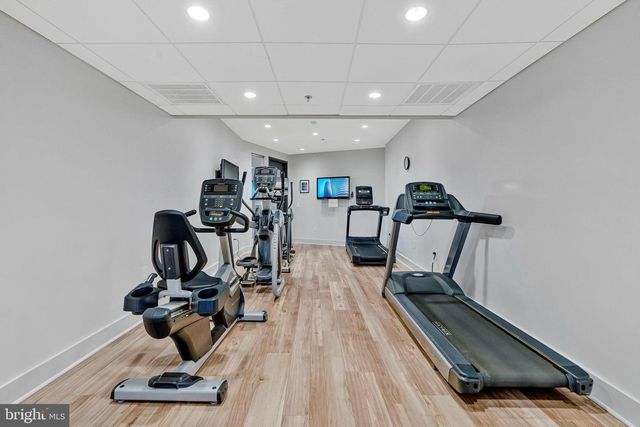 23731 SEPTEMBER SUN SQ, Ashburn, VA 20148