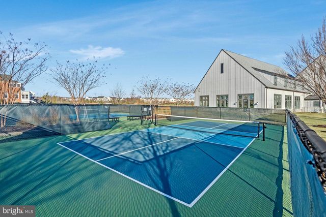 23731 SEPTEMBER SUN SQ, Ashburn, VA 20148