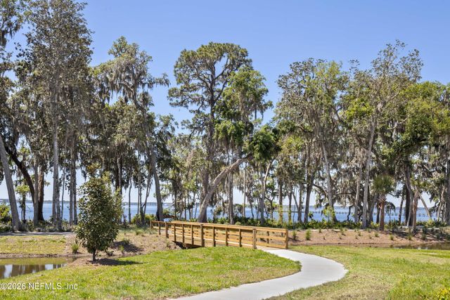 94 SLIP Cove, St. Johns, FL 32259