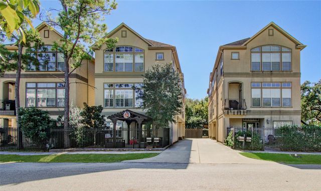 4613 Floyd Street, Houston, TX 77007
