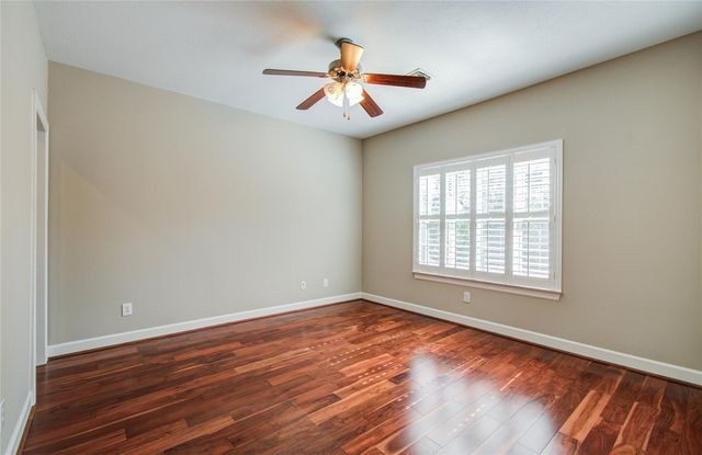 4613 Floyd Street, Houston, TX 77007