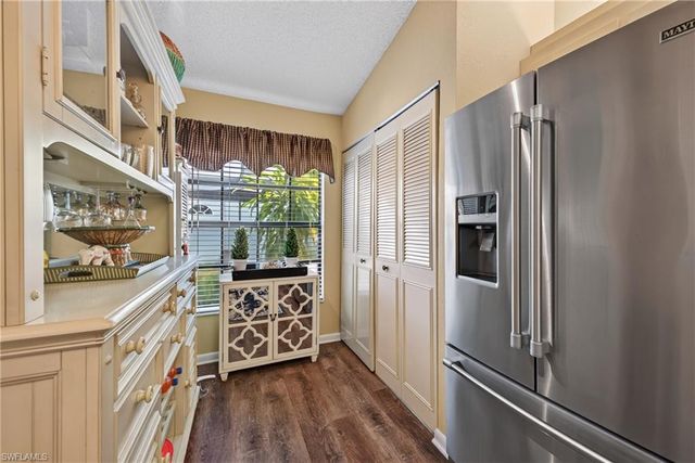 4721 Lakeside Club BLVD 2, Fort Myers, FL 33905
