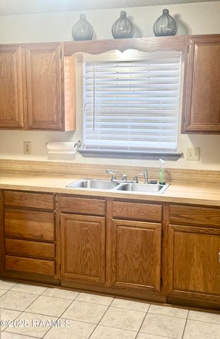209 Lowell Drive, Lafayette, LA 70506