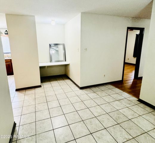 209 Lowell Drive, Lafayette, LA 70506