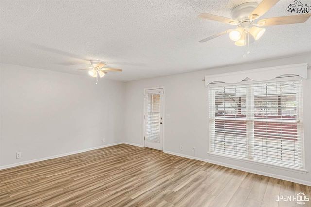 3006 BARRYWOOD DRIVE, Wichita Falls, TX 76309