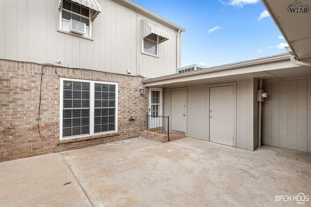 3006 BARRYWOOD DRIVE, Wichita Falls, TX 76309