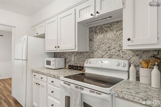 3006 BARRYWOOD DRIVE, Wichita Falls, TX 76309