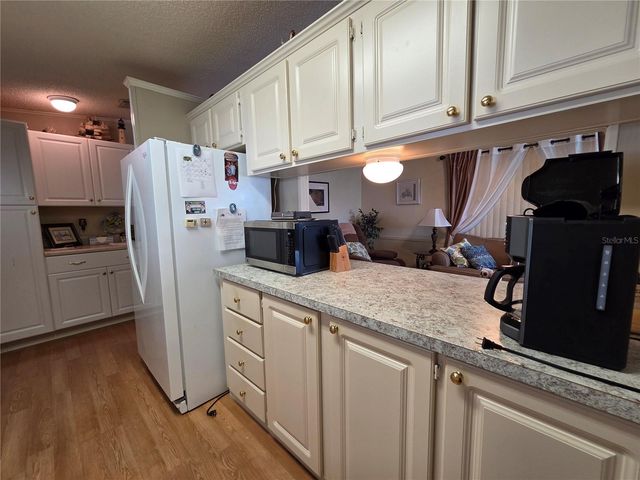 4157 71ST LANE N 14, St Petersburg, FL 33709