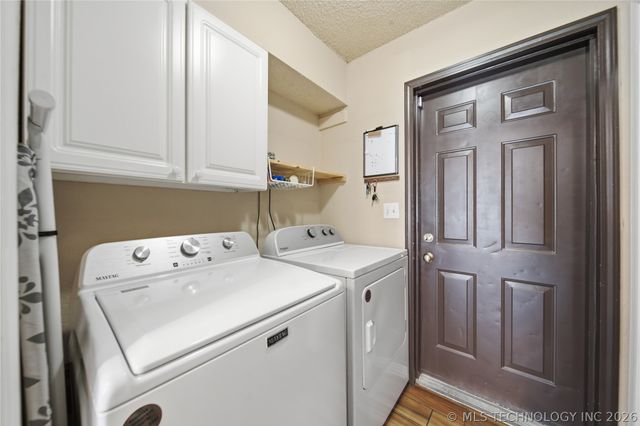 1900 W Indianola Street, Broken Arrow, OK 74012