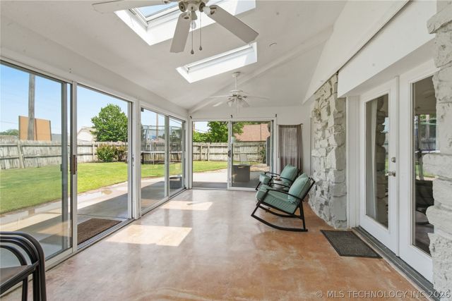 1900 W Indianola Street, Broken Arrow, OK 74012