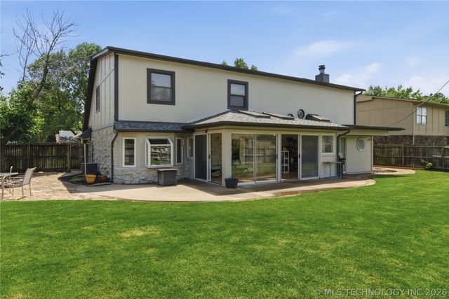 1900 W Indianola Street, Broken Arrow, OK 74012