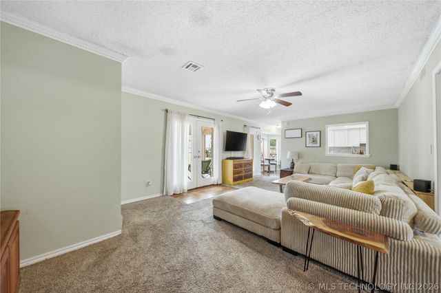 1900 W Indianola Street, Broken Arrow, OK 74012