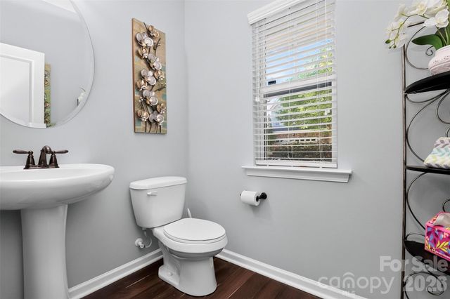 4540 Blackmuir Wood Circle, Charlotte, NC 28270