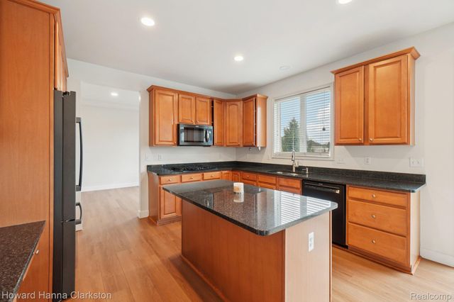 49941 Baychester Boulevard, Canton Charter Township, MI 48187