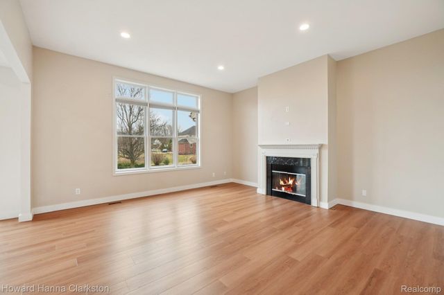 49941 Baychester Boulevard, Canton Charter Township, MI 48187