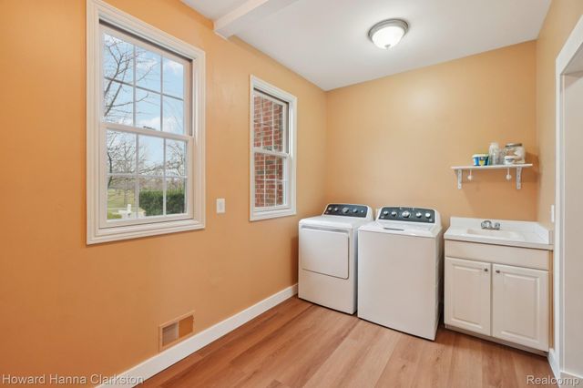 49941 Baychester Boulevard, Canton Charter Township, MI 48187