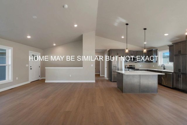 1033 GRAY STREET, Green Bay, WI 54303