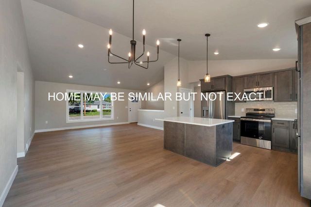 1033 GRAY STREET, Green Bay, WI 54303