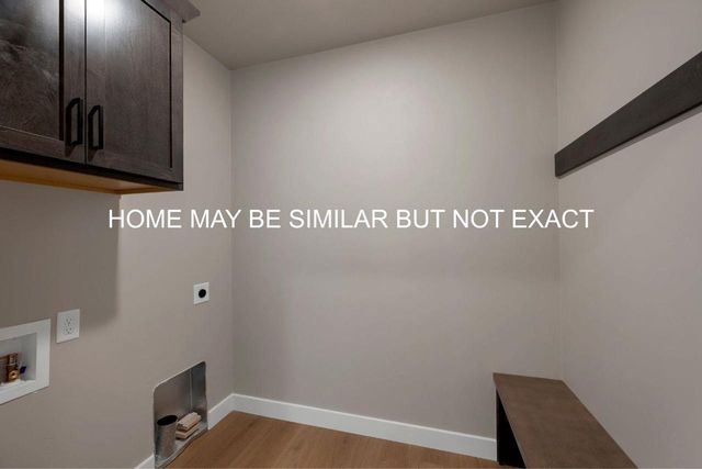 1033 GRAY STREET, Green Bay, WI 54303