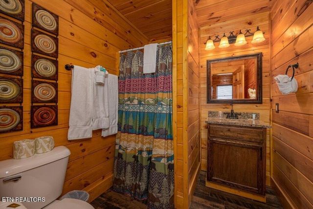 922 Black Bear Cub Way, Sevierville, TN 37862