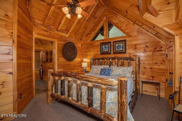 922 Black Bear Cub Way, Sevierville, TN 37862