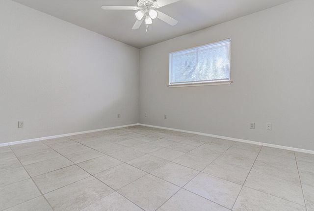 900 Sirocco DR B, Austin, TX 78745