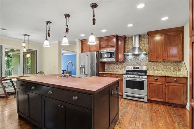 3830 Chattahoochee Road, Cumming, GA 30041