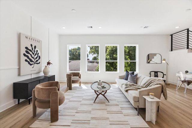 6343 W Montgomery Road, Houston, TX 77091