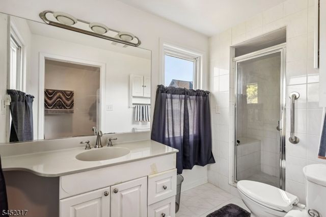 14 Jacobus Ave, Little Falls Twp., NJ 07424