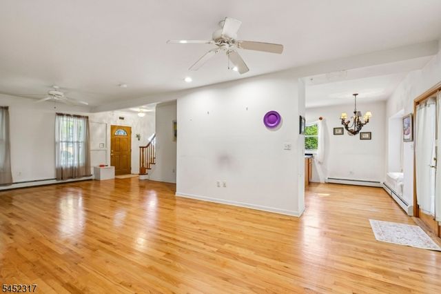 14 Jacobus Ave, Little Falls Twp., NJ 07424