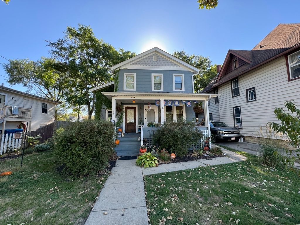 159 N 4th Street 2, Aurora, IL 60505