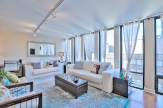 200 E Delaware Place 19B, Chicago, IL 60611