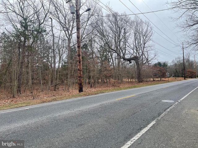 540 E MALAGA RD, Williamstown, NJ 08094