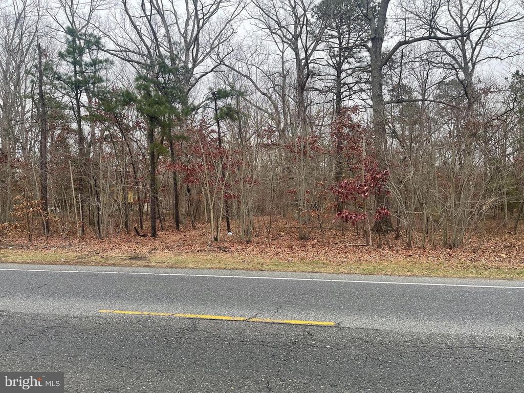 540 E MALAGA RD, Williamstown, NJ 08094