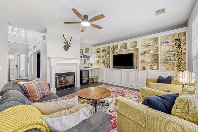 9504 PRESCOTT DR, Austin, TX 78749