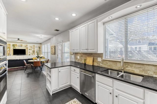 9504 PRESCOTT DR, Austin, TX 78749