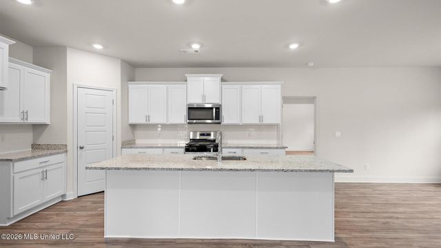 515 Bridgeway Street, Canton, MS 39046