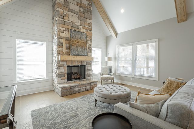 7077 Paxton Circle, Hixson, TN 37343